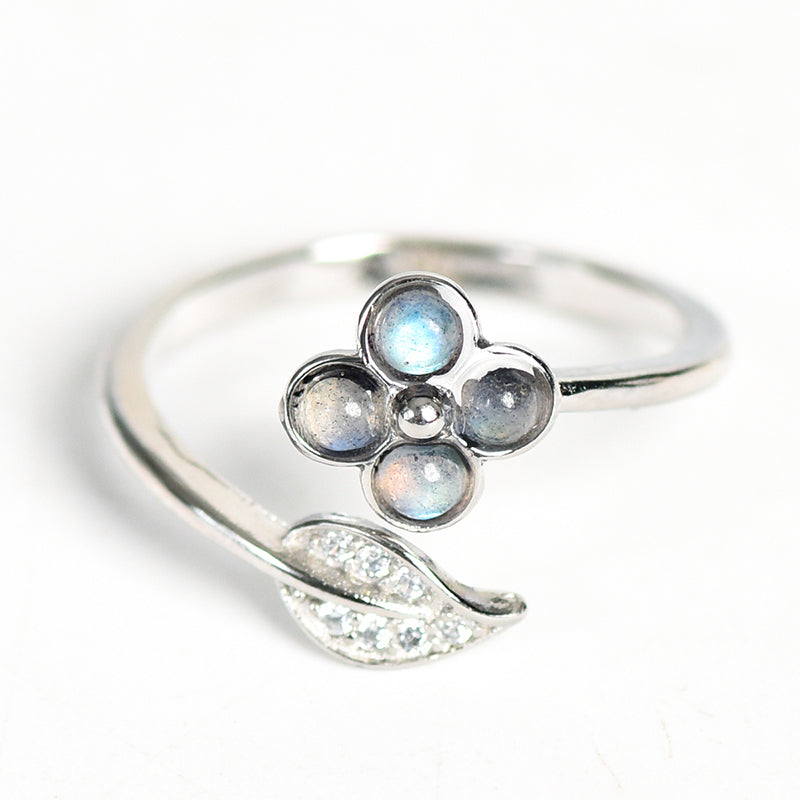 Four-leaf Clover Crystal Natural Stone Ring Design Style